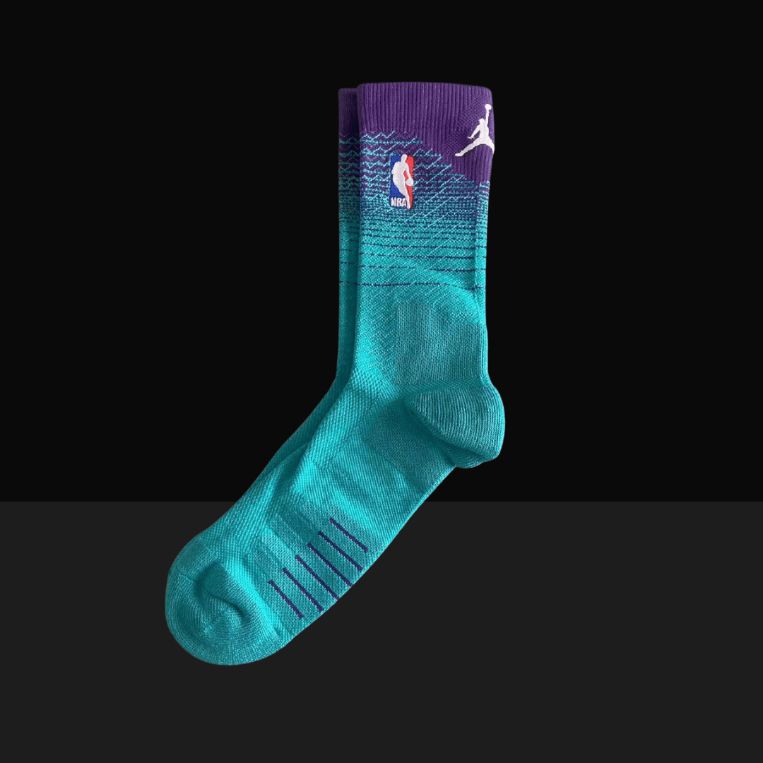 Nike NBA Elite Crew Socks - Charlotte Hornets, On Feet