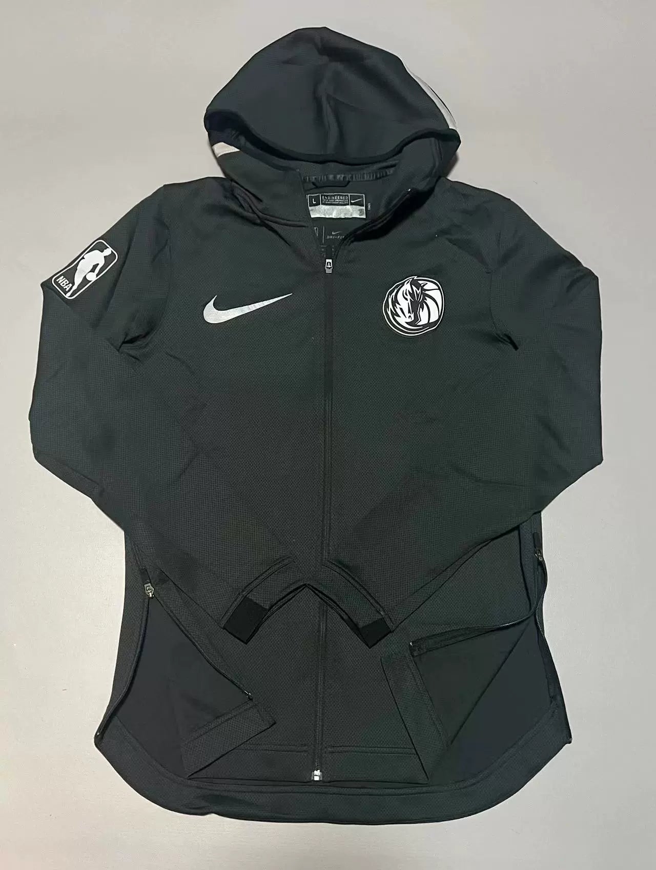 Nike Dallas Mavericks Player Edition GAME USED Warm Up Jacket - Black